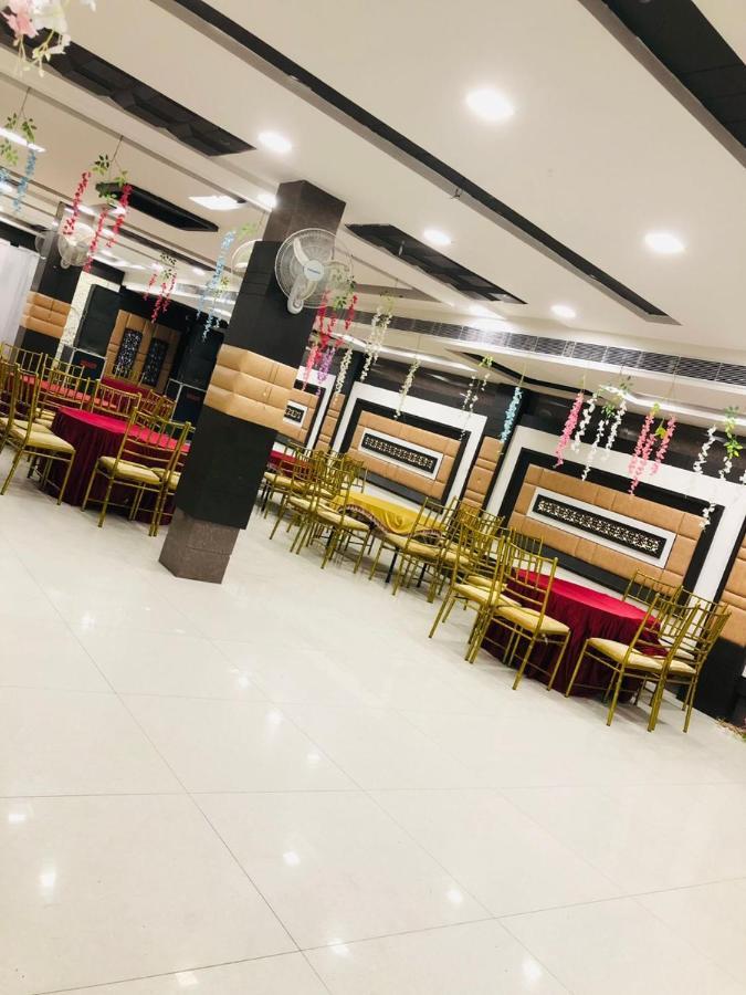 Hotel Blessing Bells, Fāzilka מראה חיצוני תמונה